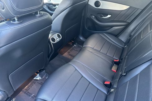 Used 2022 Mercedes-Benz GLC 300 4MATIC image 26