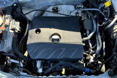 Used 2023 Buick Encore GX Essence w/ Experience Buick Package image 30
