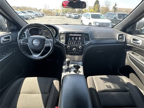 Used 2021 Jeep Grand Cherokee Laredo image 21