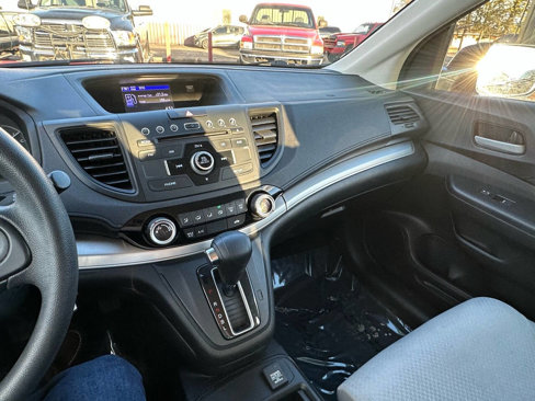 Used 2016 Honda CR-V LX image 14