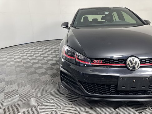 Used 2019 Volkswagen GTI SE w/ SE Experience Package image 3