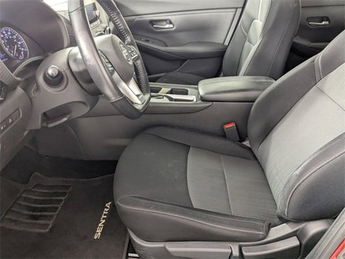 Used 2021 Nissan Sentra SV image 12