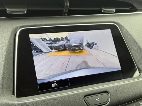 Certified 2023 Cadillac XT4 Premium Luxury image 21