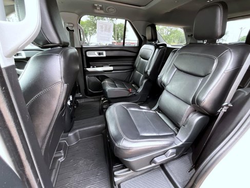 Used 2021 Ford Explorer Limited w/ Hybrid Equipment Group 310A image 21