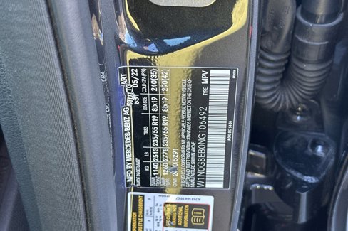Certified 2022 Mercedes-Benz GLC 300 4MATIC w/ Premium Package Lite image 29