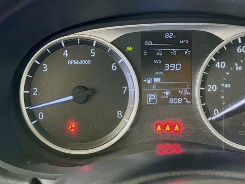 Used 2024 Nissan Versa S w/ S Plus Package image 14