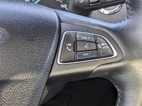 Used 2018 Ford EcoSport SE image 27