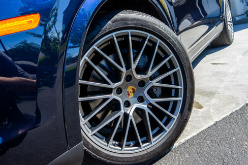 Used 2022 Porsche Cayenne S image 5