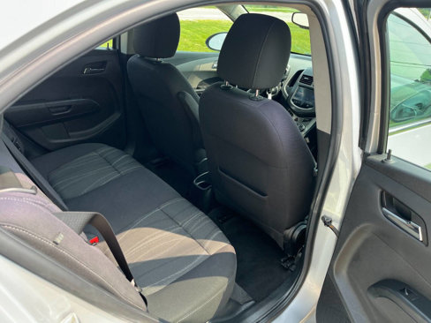 Used 2015 Chevrolet Sonic LT image 28