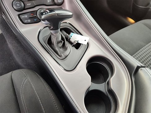Used 2023 Dodge Challenger SXT image 27
