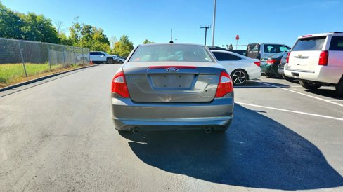 Used 2012 Ford Fusion SE image 7