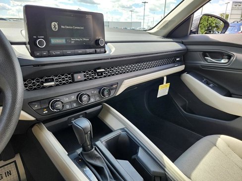 Used 2024 Honda Accord EX image 21