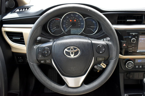 Used 2015 Toyota Corolla LE image 14