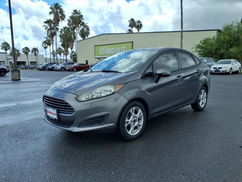 Used 2014 Ford Fiesta SE image 4