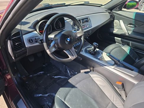 Used 2003 BMW Z4 2.5i image 11