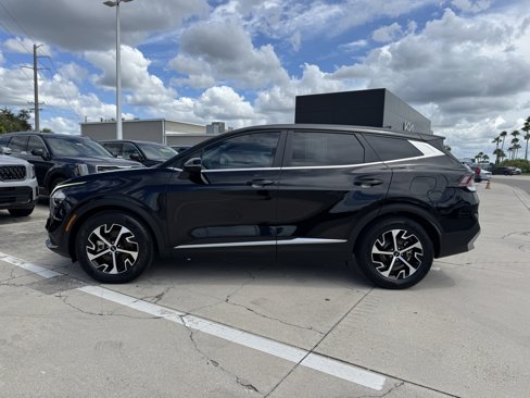 Certified 2023 Kia Sportage EX image 7
