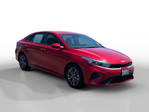 Used 2022 Kia Forte LXS image 7