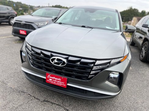 Used 2022 Hyundai Tucson SE w/ Cargo Package image 6