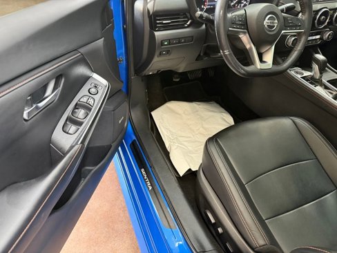 Used 2021 Nissan Sentra SR w/ SR Premium Package image 10