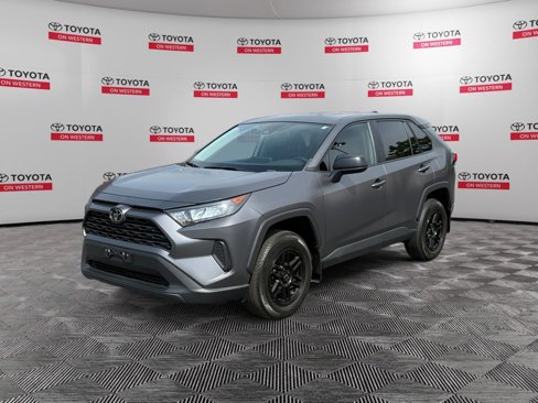 Certified 2022 Toyota RAV4 LE image 1