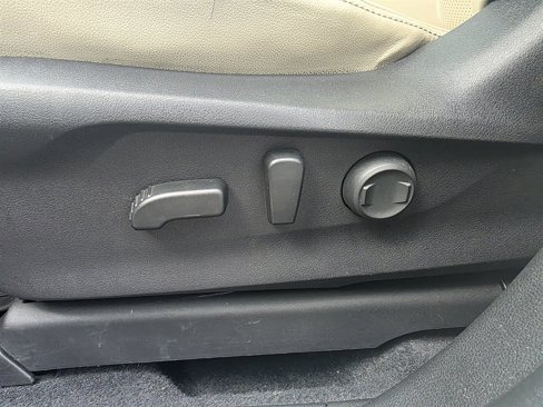Used 2020 Subaru Ascent Limited w/ Technology Package image 20