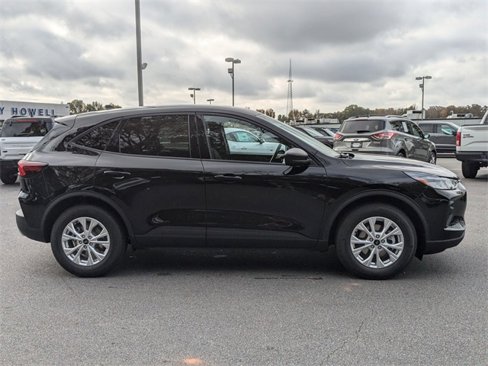 New 2025 Ford Escape Active image 2
