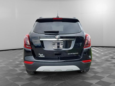 Used 2020 Buick Encore Preferred image 7