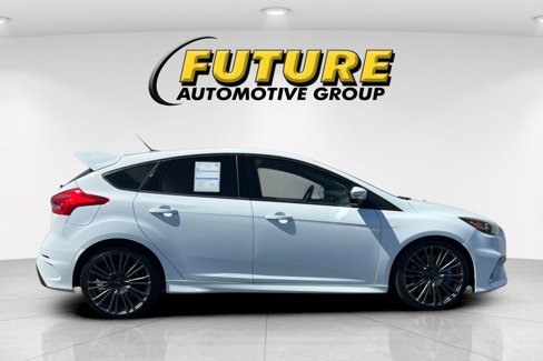 Certified 2017 Ford Focus RS image 2