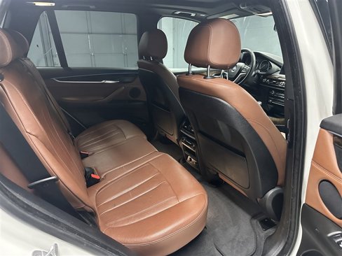 Used 2018 BMW X5 xDrive35i w/ M Sport Package image 12
