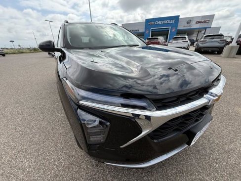 New 2025 Chevrolet Trax LT image 14
