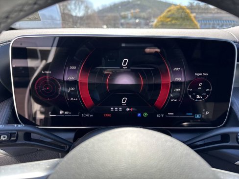 New 2025 Mercedes-Benz GLC 300 4MATIC image 17