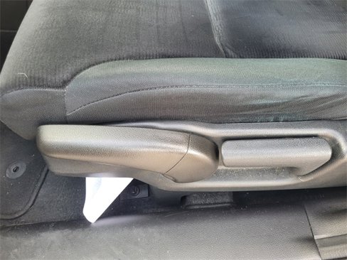 Used 2012 Honda CR-V LX image 4