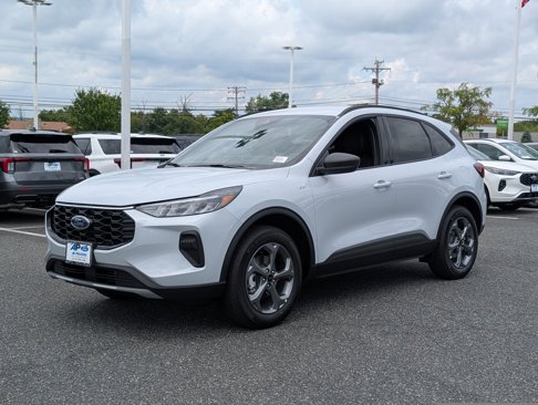 New 2025 Ford Escape ST-Line w/ Tech Pack #1 image 4