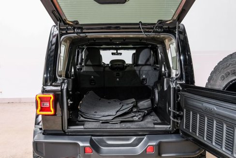 Used 2021 Jeep Wrangler Unlimited Rubicon image 33