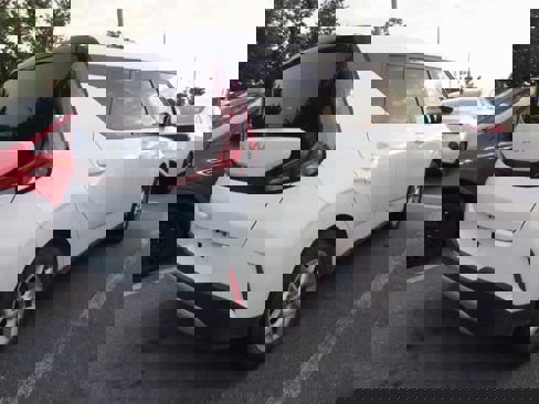 Used 2023 Kia Soul LX w/ LX Technology Package image 4