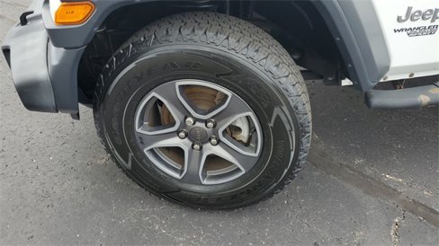 Certified 2019 Jeep Wrangler Unlimited Sport S image 4