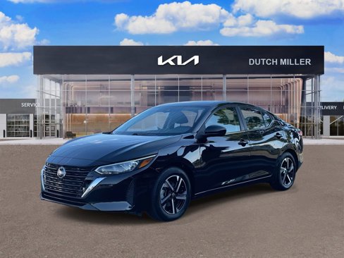 Used 2024 Nissan Sentra SV image 3