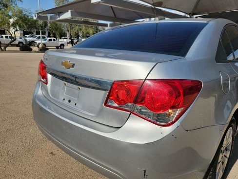 Used 2016 Chevrolet Cruze LS image 19