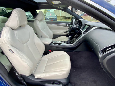 Used 2017 INFINITI Q60 w/ Premium Package image 25