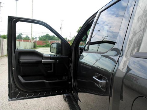 Used 2016 Ford F150 XLT w/ Equipment Group 302A Luxury image 14