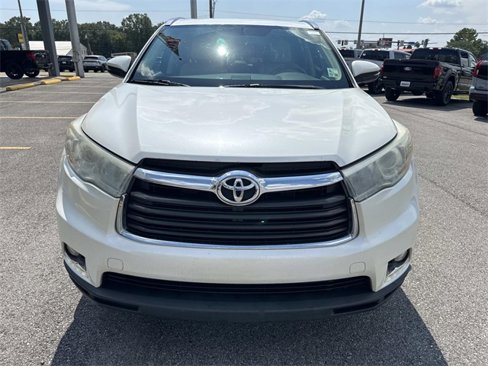 Used 2014 Toyota Highlander Limited image 2
