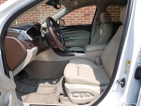 Used 2014 Cadillac SRX Luxury w/ Driver Awareness Package image 6