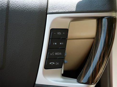 Used 2010 Lincoln MKX 2WD image 19