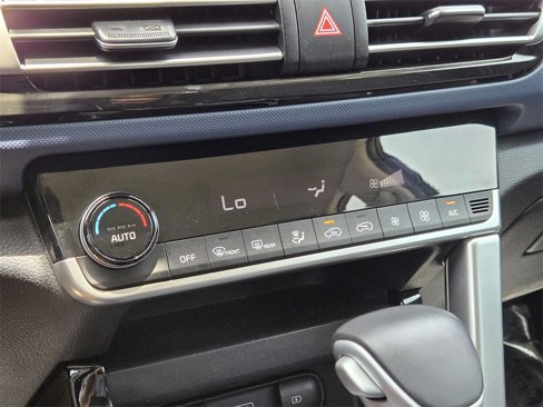Certified 2023 Kia Seltos S image 20