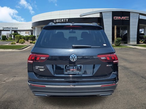 Used 2021 Volkswagen Tiguan SE image 31
