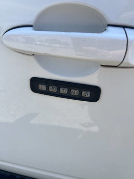 Used 2009 Ford Escape Limited image 12