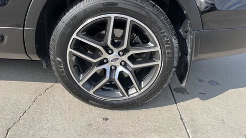 Used 2016 Ford Explorer Sport w/ Equipment Group 401A image 29