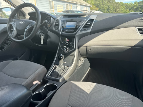 Used 2016 Hyundai Elantra SE w/ Option Group 02 image 22