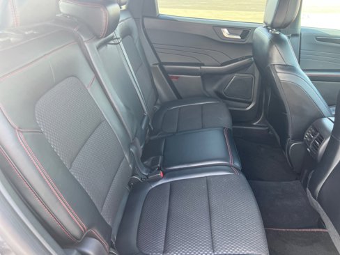 Used 2023 Ford Escape ST-Line w/ Tech Pack #1 image 33