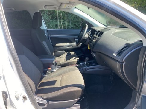 Used 2017 Mitsubishi Outlander Sport LE image 25